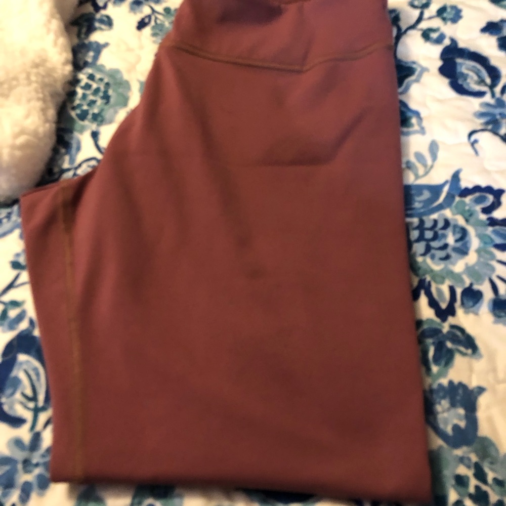 Duluth Trading Company Slim Leg Pants VGC - Picture 4 of 7